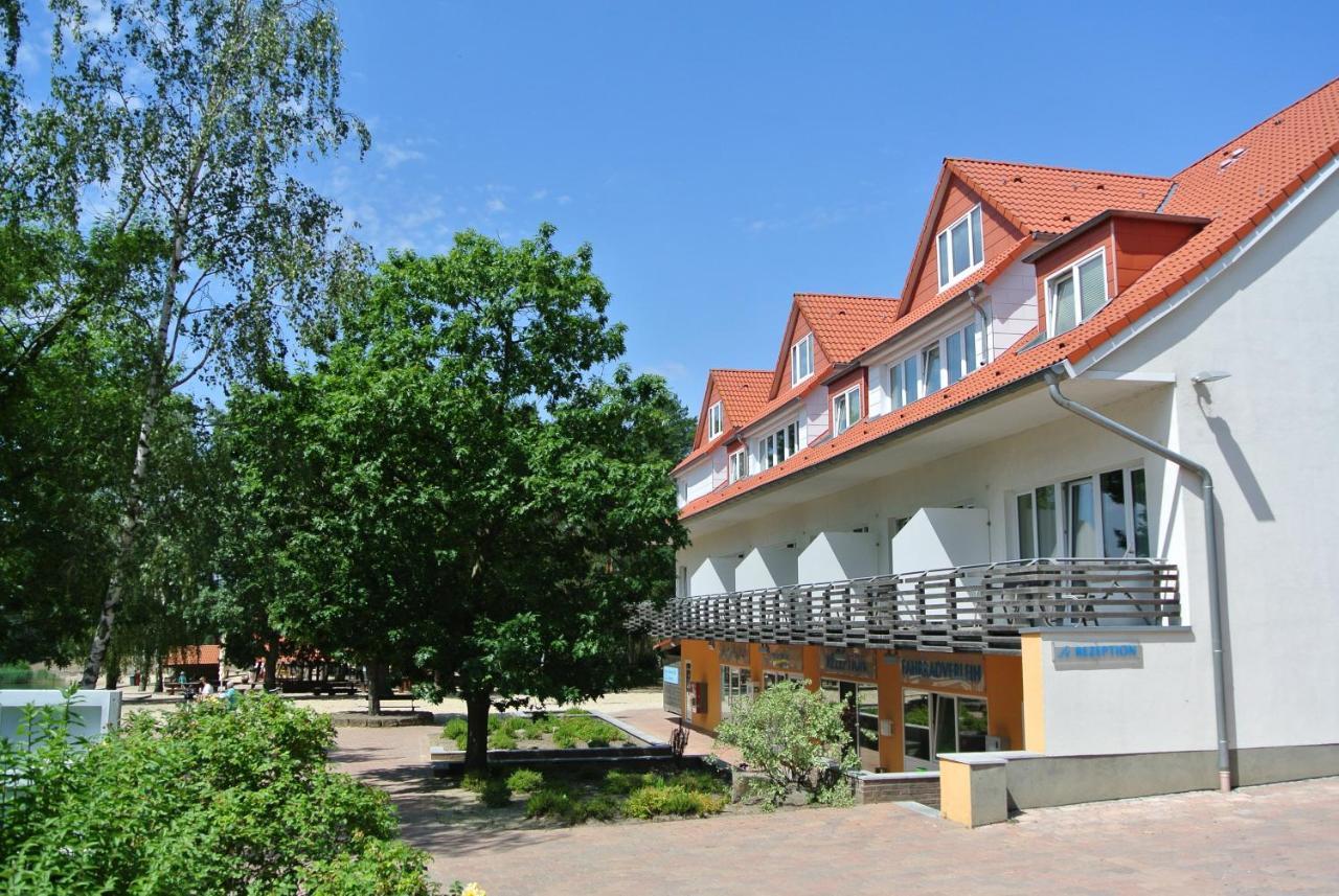 Bernsteinsee Hotel Sassenburg Extérieur photo